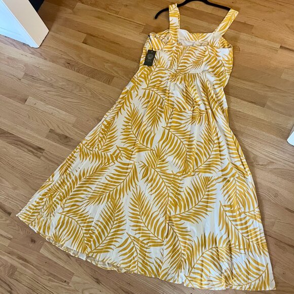 Vince Camuto Plus Size Tiered Maxi Dress – Amber, Size 1X - Picture 2 of 3